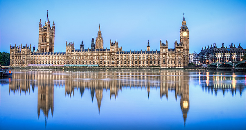 Palace_of_Westminister_reflection-847